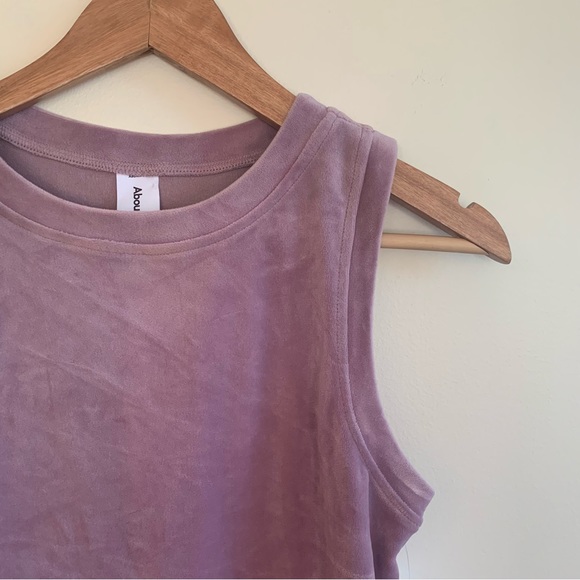 ABOUND Velour sleeveless Tank . NWT . - Picture 5 of 6